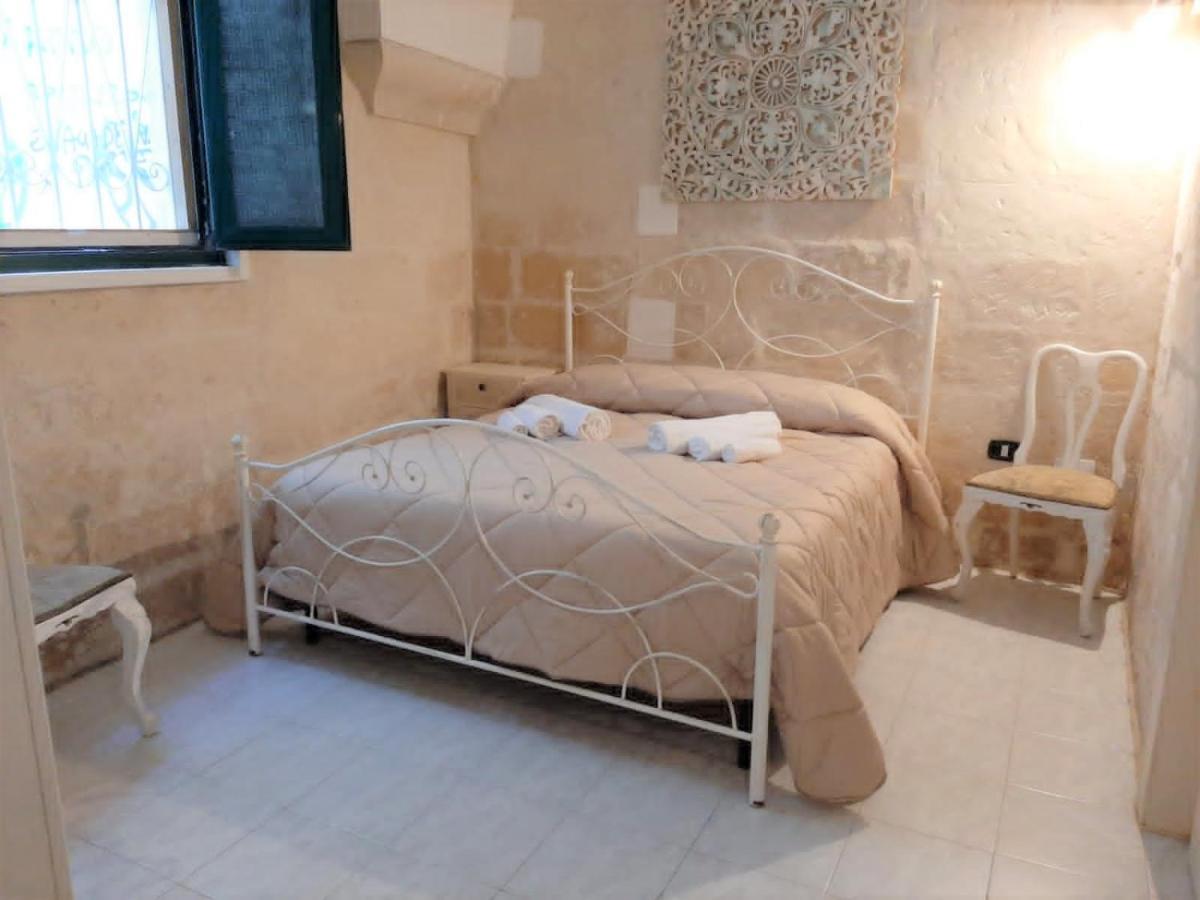 Apartamento Il Vico Lecce Exterior foto